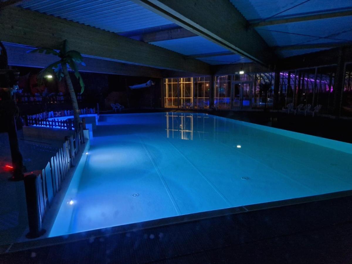 Vechtdalchalet De Berk, 5 Sterrenpark Capfun Stoetenslagh Rheezerveen Экстерьер фото